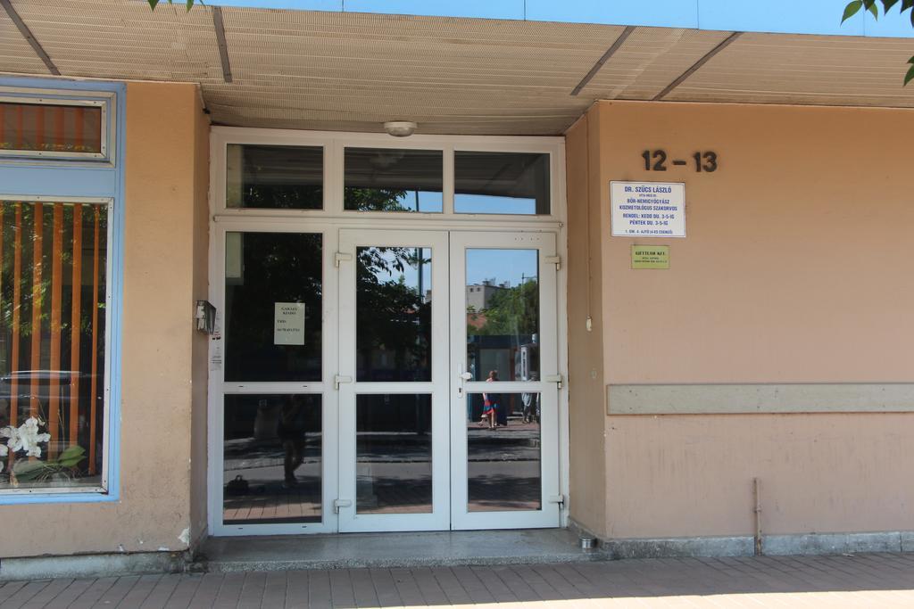 Verona Apartman Сегед Екстер'єр фото